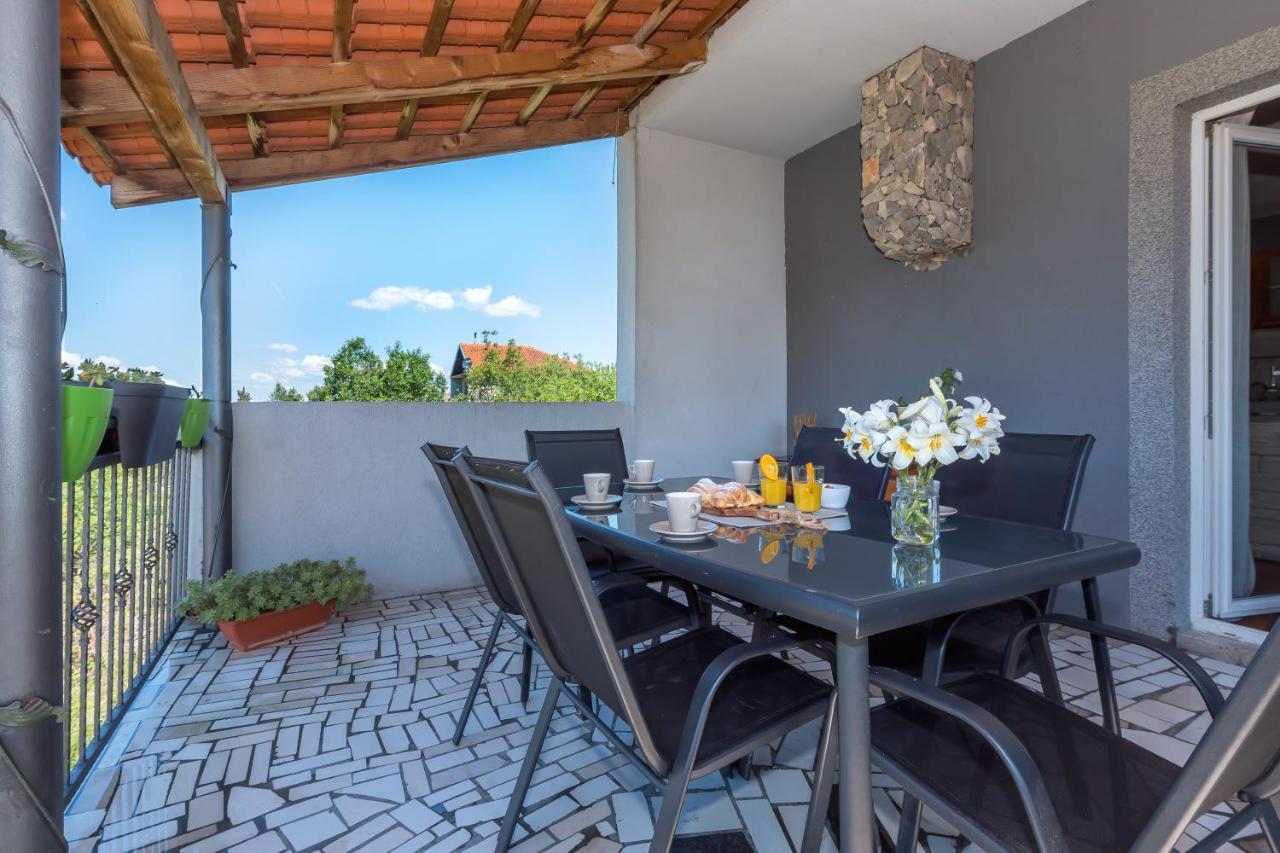 Apartment Vice Σίμπενικ Εξωτερικό φωτογραφία